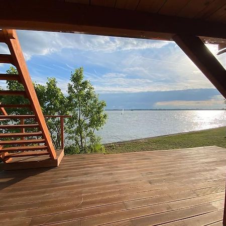 Retro House In Nature Šamorín 外观 照片