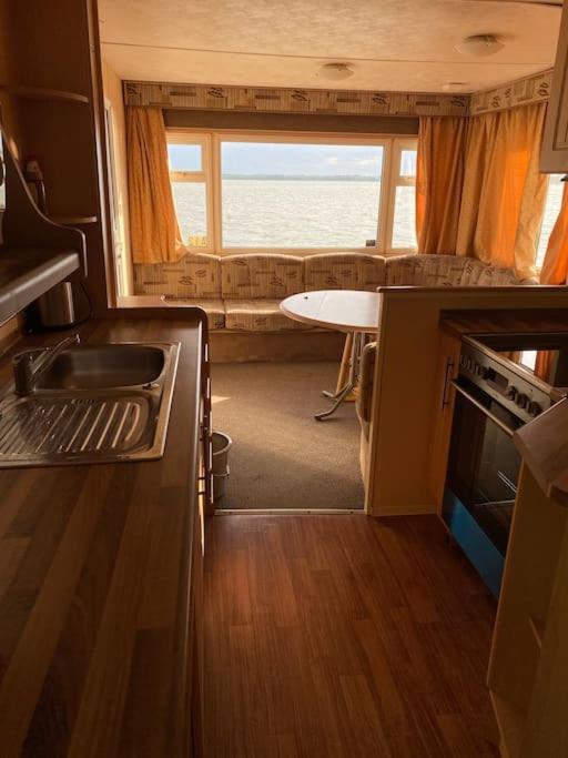 Retro House In Nature Šamorín 外观 照片